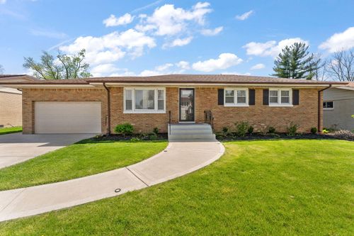 525 W 56th Pl, Merrillville, IN, 46410-2036 | Card Image