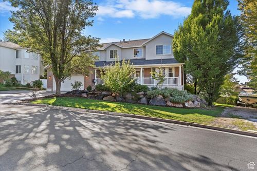 1558 2400, Layton, UT, 84040-7097 | Card Image