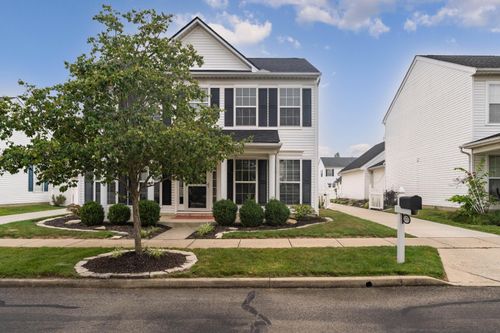 2372 Bloxom St, Grove City, OH, 43123-8482 | Card Image