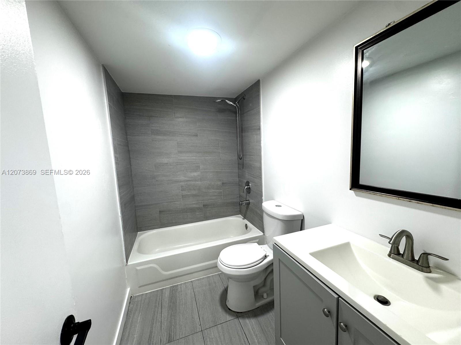 Residential Lease in North Miami 4