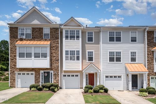 1527 Haywards Heath Ln, Apex, NC, 27502-3620 | Card Image