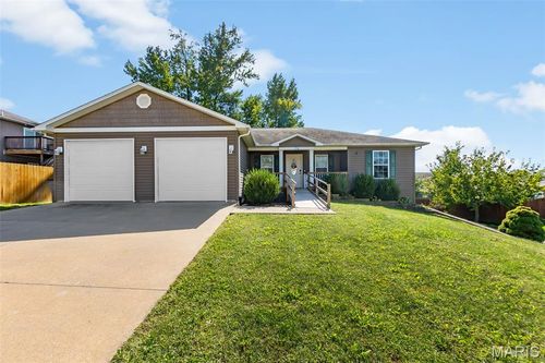 216 Timber Hawk Trl, Cape Girardeau, MO, 63701-8383 | Card Image