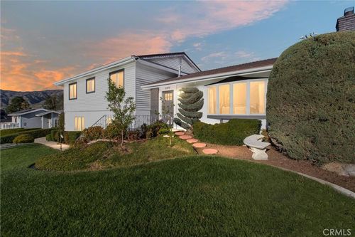 11493 Casa Blanca St, Yucaipa, CA, 92399-9703 | Card Image