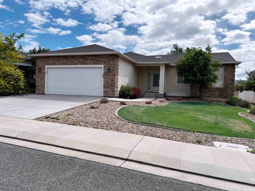 586 28 1/2 Rd, Grand Junction, CO, 81501-6880 | Card Image