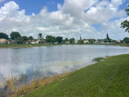 4675 Lakeside Cir, West Palm Beach, FL, 33417-1114 | Card Image