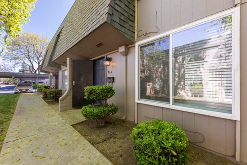 864 Rutledge Dr, Lodi, CA, 95242-2136 | Card Image