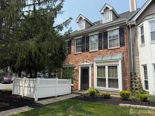 131 Albury Way, North Brunswick, NJ, 08902-4210 | Card Image