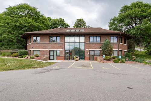 520 N 28th Ave, Wausau, WI, 54401-4101 | Card Image