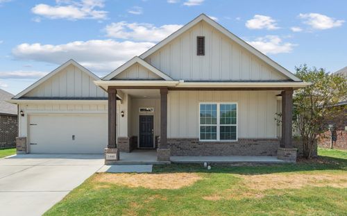 1440 Lakeview Dr, Azle, TX, 76020-3787 | Card Image