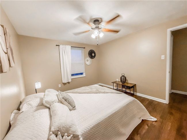 133 Glengarry Dr, House other with 3 bedrooms, 2 bathrooms and 2 parking in Coraopolis PA | Image 17