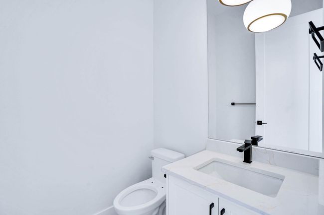 111 28 Ave Ne, House other with 4 bedrooms, 4 bathrooms and 2 parking in Calgary AB | Image 31