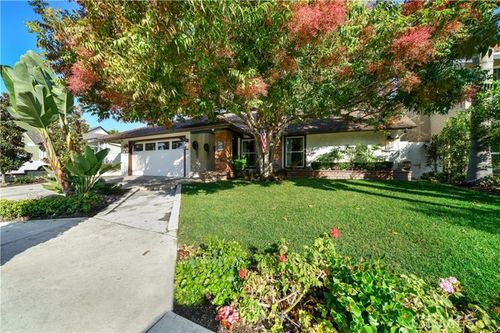  Lawrence Street, Cypress, CA, 90630 | Card Image