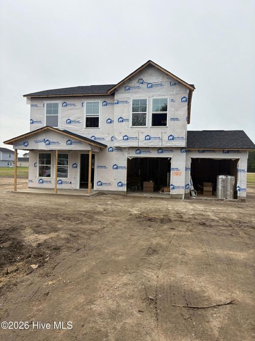 4642 2nd St, Grimesland, NC, 27837-9274 | Card Image