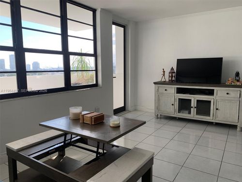 1203-100 Lincoln Rd, Miami Beach, FL, 33139 | Card Image