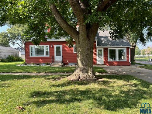 518 E Harrison St, Holstein, IA, 51025-5102 | Card Image