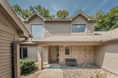 4641 Cottonwood Dr, Ann Arbor, MI, 48108-9783 | Card Image