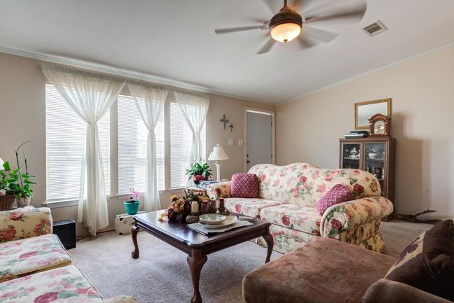 1307 15 Th St, House other with 3 bedrooms, 3 bathrooms and null parking in Plains TX | Image 4