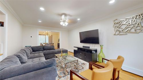 85 aka 81 Bushey Ave, Yonkers, NY, 10710-5507 | Card Image