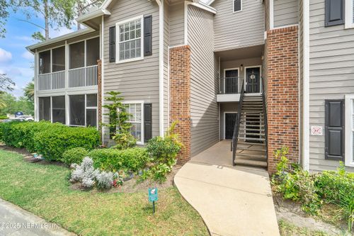 1921-10000 Gate Pkwy N, Jacksonville, FL, 32246 | Card Image