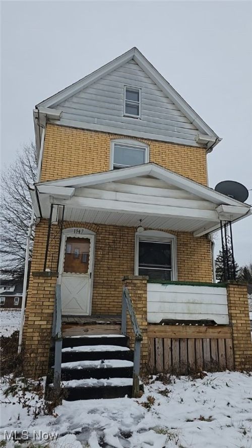 1947 Manhattan Ave, Youngstown, OH, 44509-1533 | Card Image