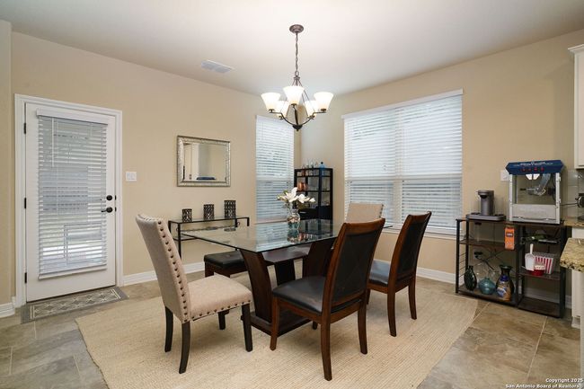 228 Comanche Trl, House other with 4 bedrooms, 3 bathrooms and null parking in Cibolo TX | Image 11
