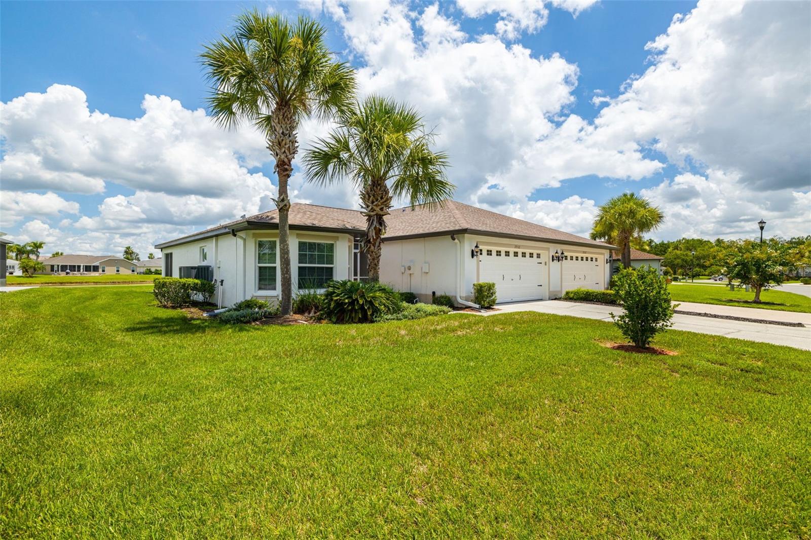 Fade Ct, San Antonio, FL 33576
