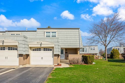 a-660 Versailles Court, Elk Grove Village, IL, 60007 | Card Image