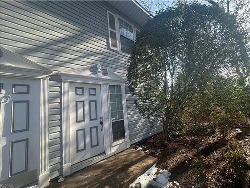 4626 Genoa Cir, Virginia Beach, VA, 23462-3158 | Card Image