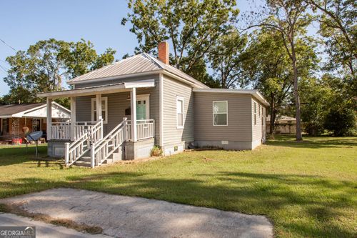 325 Glass St, Waycross, GA, 31503-1344 | Card Image