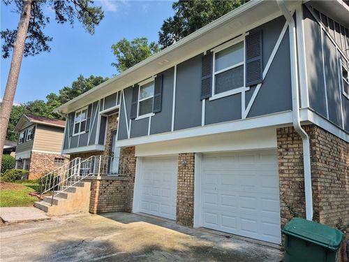 3975 Northstrand Dr, Decatur, GA, 30035-2369 | Card Image