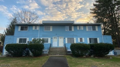 216 Shore Dr, Montague, NJ, 07827 | Card Image