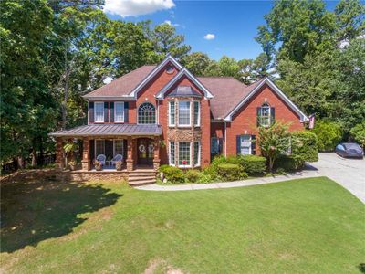 475 Highland Gate Circle, House other with 5 bedrooms, 4 bathrooms and 5 parking in Suwanee GA | Image 2