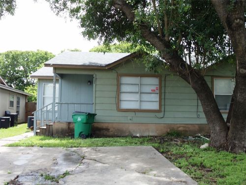 a-519 Lenora Dr, Taylor, TX, 76574-3348 | Card Image