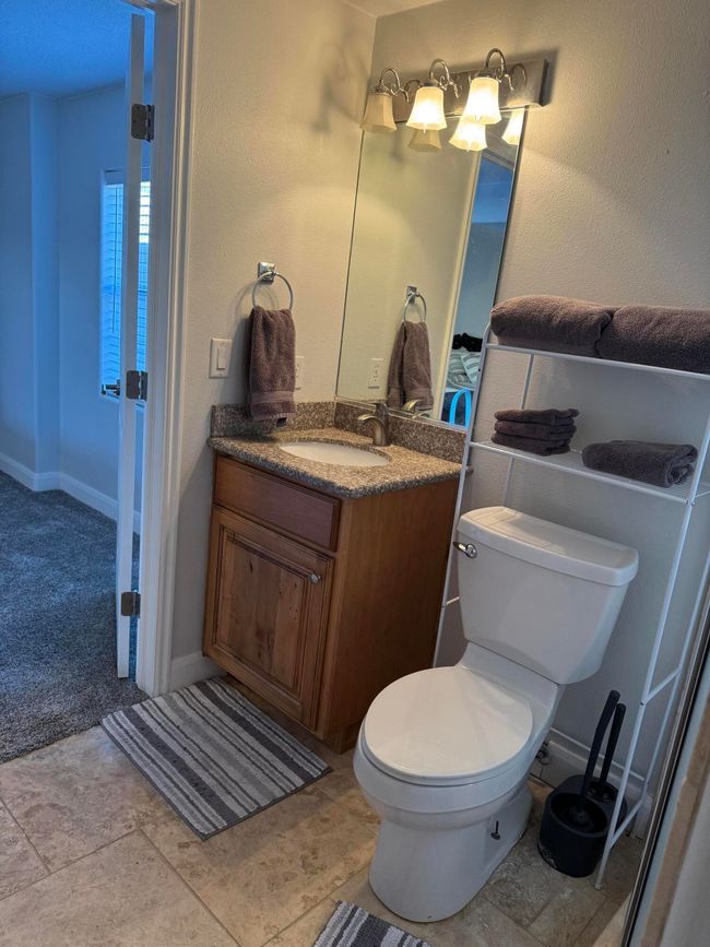Downstairs Bathroom 1 | Image 54
