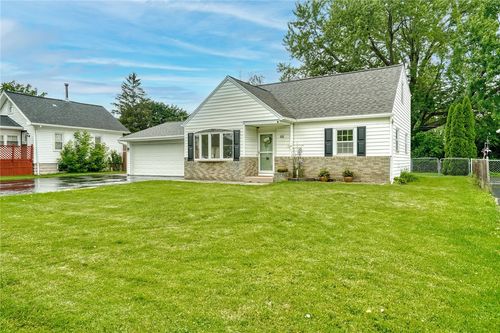 68 Koladyne Ave, Gates, NY, 14606-3947 | Card Image