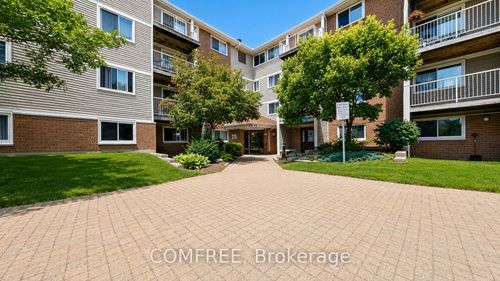 214-270 Brittany Dr, Ottawa, ON, K1K4M3 | Card Image