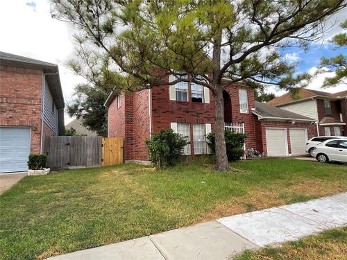7614 Cortina Dr, Houston, TX, 77083-3421 | Card Image