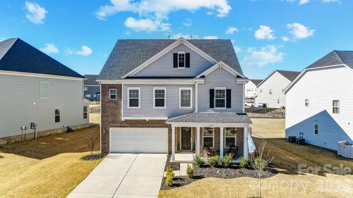 4208 Stream Dale Cir Nw, Concord, NC, 28027-0272 | Card Image