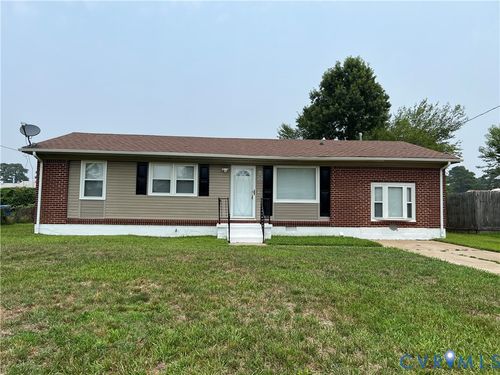 1206 Coltrane Dr, Portsmouth, VA, 23701-3819 | Card Image