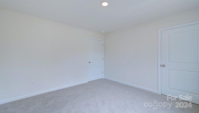 Secondary Bedroom upstairs | Image 15