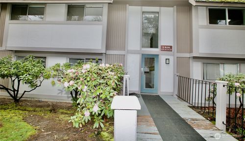 q5-4601 Sw 320th St, Federal Way, WA, 98023-2400 | Card Image