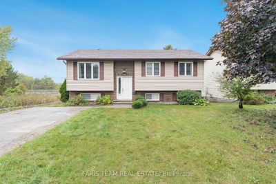 14 Dancy Dr, House other with 3 bedrooms, 2 bathrooms and 4 parking in Orillia ON | Image 2