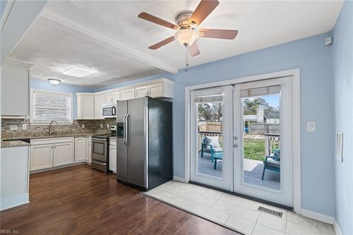 3532 Pamlico Cir, Norfolk, VA, 23513-5406 | Card Image