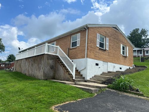 175 Steeles Ln, Tazewell, VA, 24651-1438 | Card Image