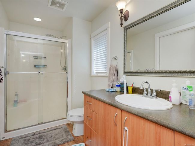 3935 Tudor Ave, House other with 4 bedrooms, 3 bathrooms and 1 parking in Saanich BC | Image 20