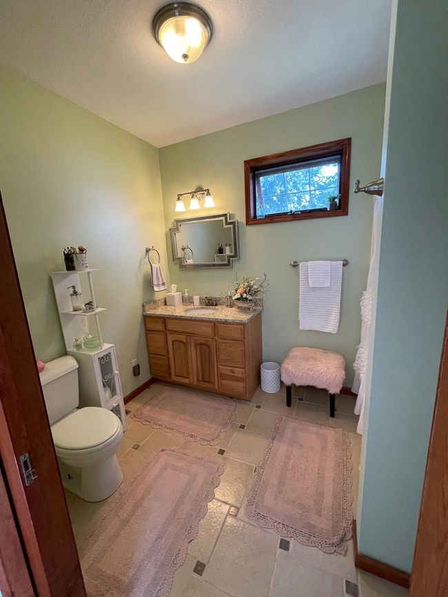 3395 1075, House other with 4 bedrooms, 3 bathrooms and null parking in Lagrange IN | Image 33