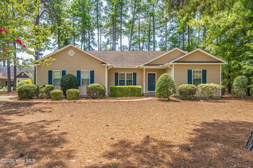 2 Ice Ct, Pinehurst, NC, 28374-7004 | Card Image