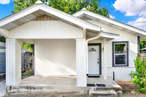 1426 E Carson St, San Antonio, TX, 78208-1610 | Card Image