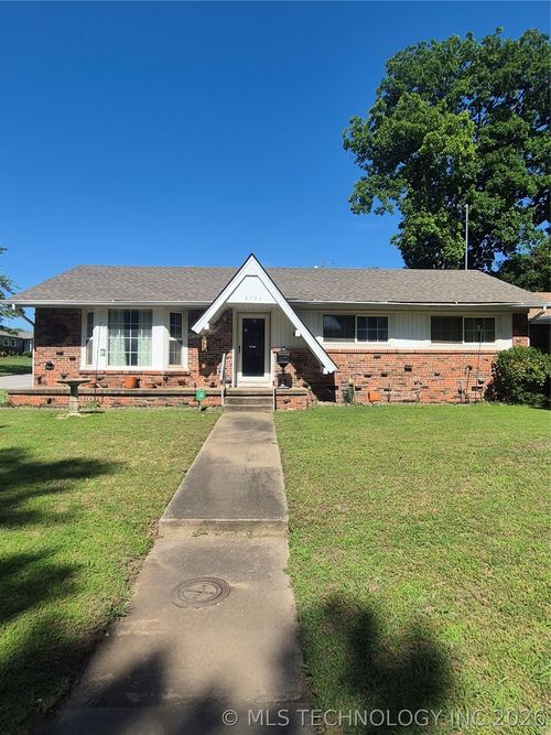 2744 75th East Ave, Tulsa, OK, 74129-6416 | Card Image