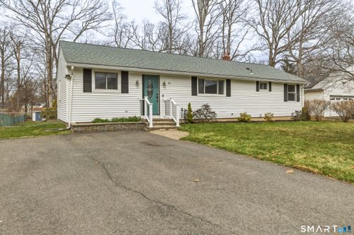 83 Parkview Dr, Plantsville, CT, 06479-1933 | Card Image